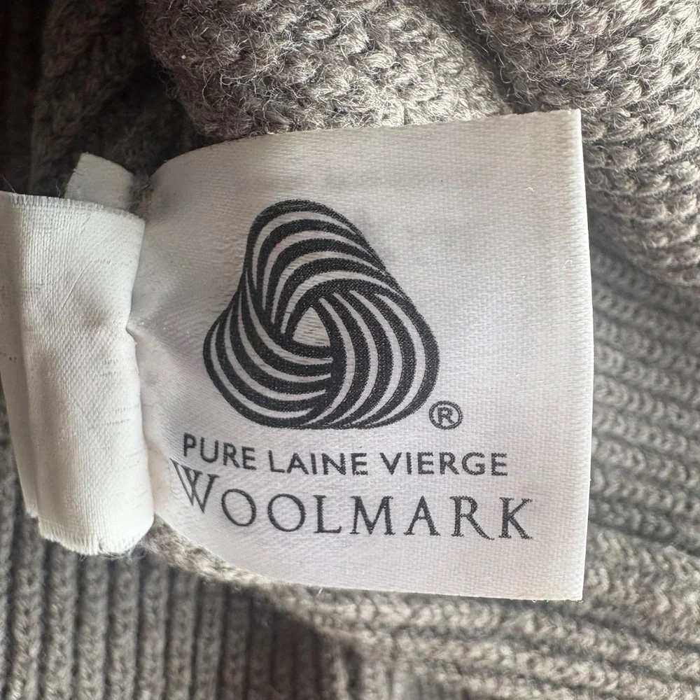 Saint James ribbed wool sweater-size small - Picture 6 of 8